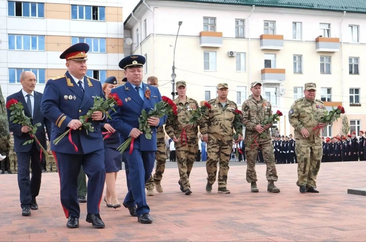 В ДЕНЬ ПАМЯТИ И СКОРБИ ПРОКУРОРЫ ПОЧТИЛИ ПАМЯТЬ ПОГИБШИХ ВО ВРЕМЯ ВЕЛИКОЙ ОТЕЧЕСТВЕННОЙ ВОЙНЫ