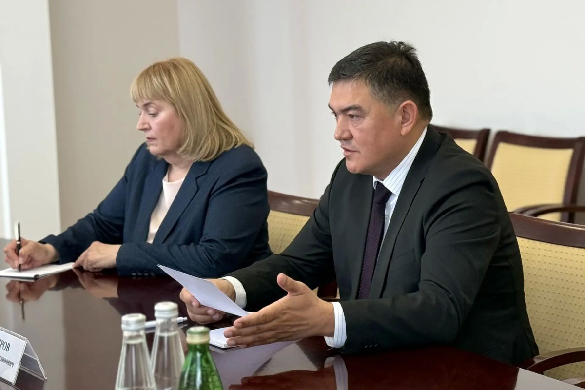 Мордовия и Республика Узбекистан последовательно укрепляют деловые и гуманитарные связи Мордовия и Республика Узбекистан последовательно укрепляют деловые и гуманитарные связи