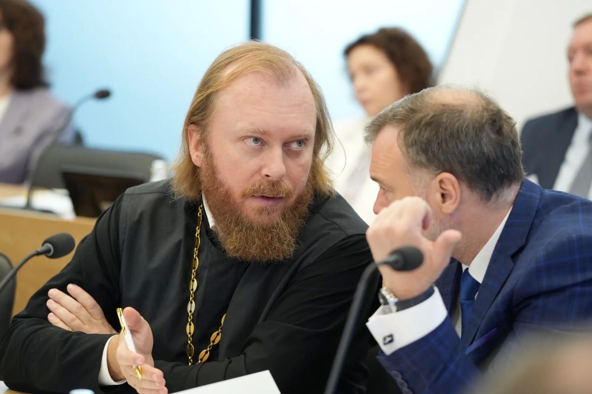 Артём Здунов: #ГоссоветСемья. С командой Госсовета по направлению «Семья» проанализировали подходы к одному из важнейших вопросов - репродуктивное здоровье наших жителей Артём Здунов: #ГоссоветСемья. С командой Госсовета по направлению «Семья» проанализировали подходы к одному из важнейших вопросов - репродуктивное здоровье наших жителей