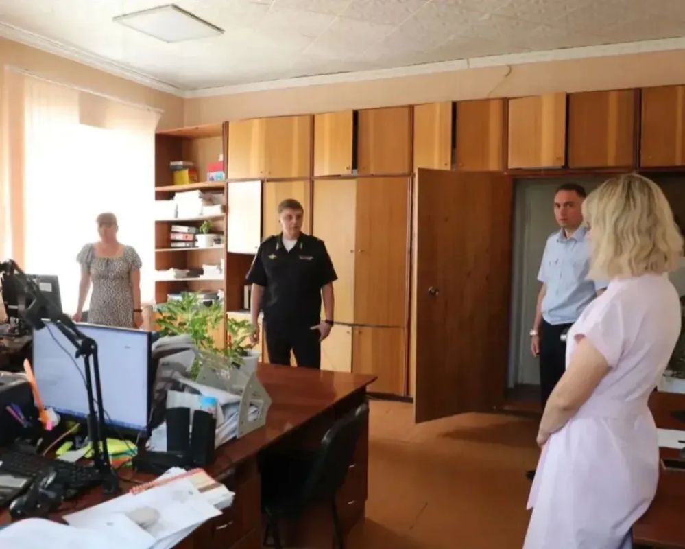 В Зубово-Полянском районе состоялся личный приём граждан Министром внутренних дел по Республике Мордовия В Зубово-Полянском районе состоялся личный приём граждан Министром внутренних дел по Республике Мордовия