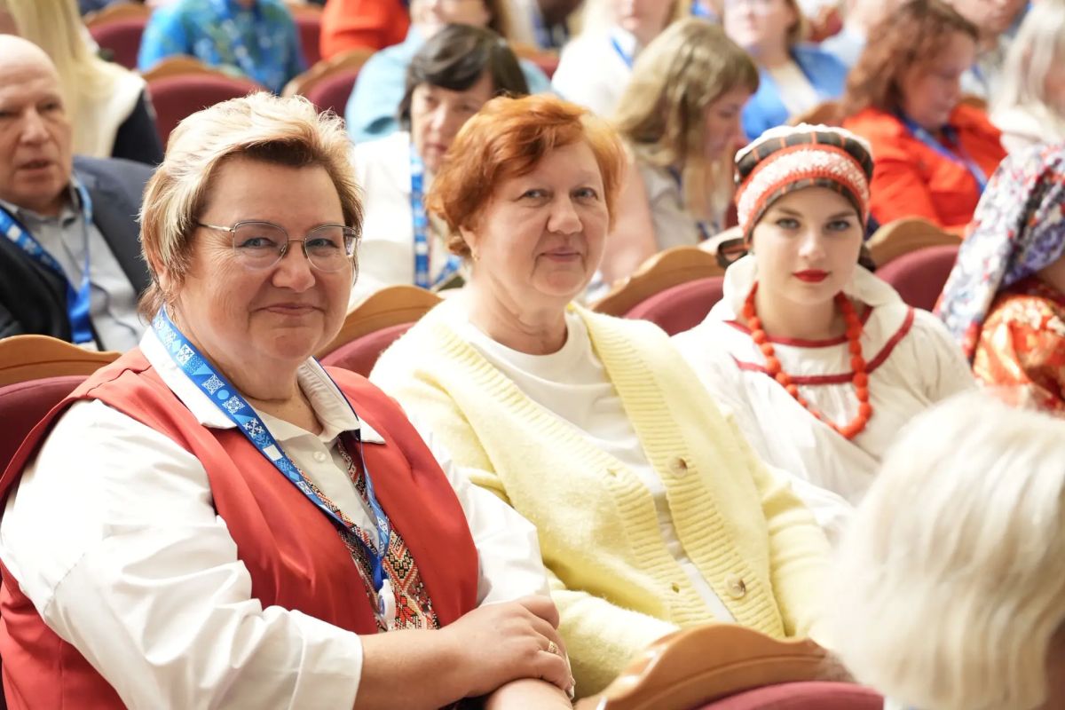 Артём Здунов: Шумбрачи, кельгома ялгат!. В #ГодЕдинстванародов и в рамках Международного десятилетия языков коренных народов, объявленного Генеральной Ассамблеей ООН открыли в Мордовии III Международную конференцию высокого... Артём Здунов: Шумбрачи, кельгома ялгат!. В #ГодЕдинстванародов и в рамках Международного десятилетия языков коренных народов, объявленного Генеральной Ассамблеей ООН открыли в Мордовии III Международную конференцию высокого...