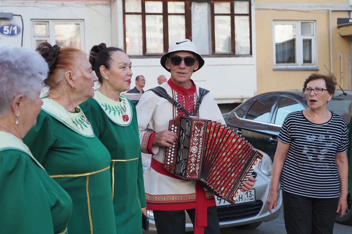 Артём Здунов: #ДеньДвора. Встретились с жителями микрорайона «Солнечный» - сегодня здесь наш традиционный праздник двора Артём Здунов: #ДеньДвора. Встретились с жителями микрорайона «Солнечный» - сегодня здесь наш традиционный праздник двора