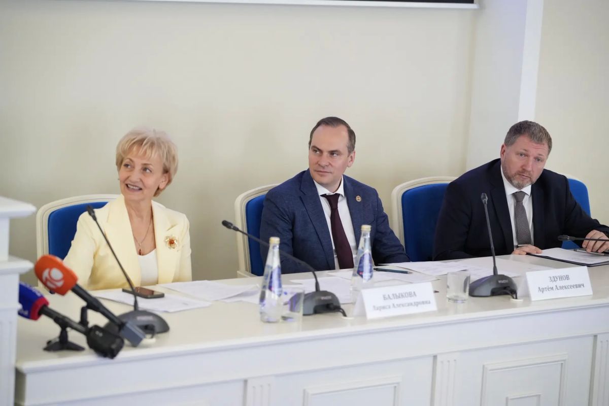 Артём Здунов: В этом году исполнится 95 лет ведущему вузу региона - Мордовскому госуниверситету Артём Здунов: В этом году исполнится 95 лет ведущему вузу региона - Мордовскому госуниверситету