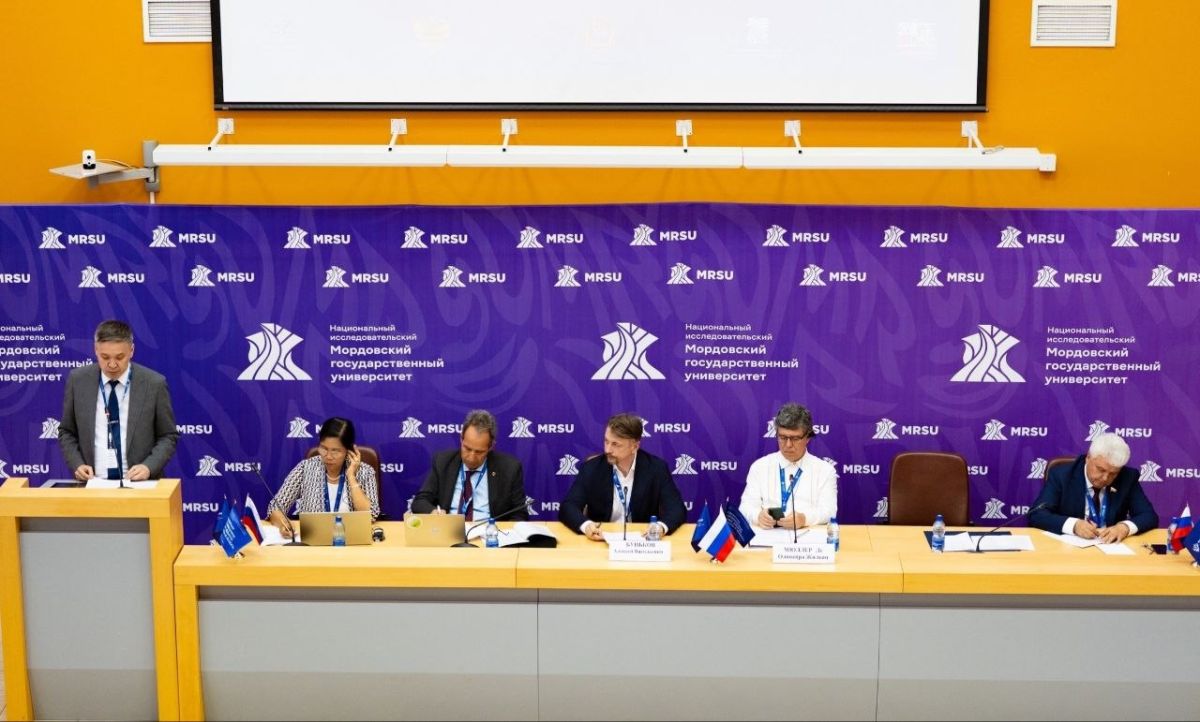 Российский комитет Программы ЮНЕСКО «Информация для всех»: Российский комитет Программы ЮНЕСКО «Информация для всех»: