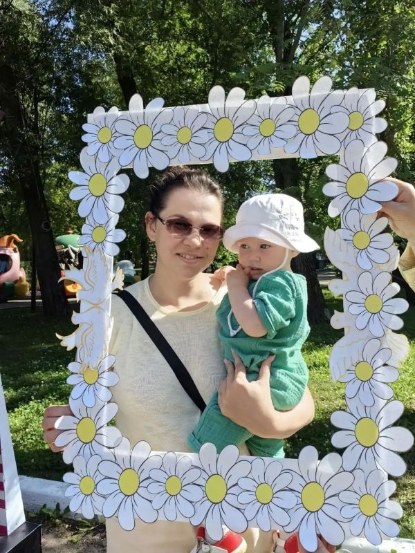 В День семьи, любви и верности в городском парке культуры и отдыха им. А.С. Пушкина продолжаются праздничные мероприятия: В День семьи, любви и верности в городском парке культуры и отдыха им. А.С. Пушкина продолжаются праздничные мероприятия: