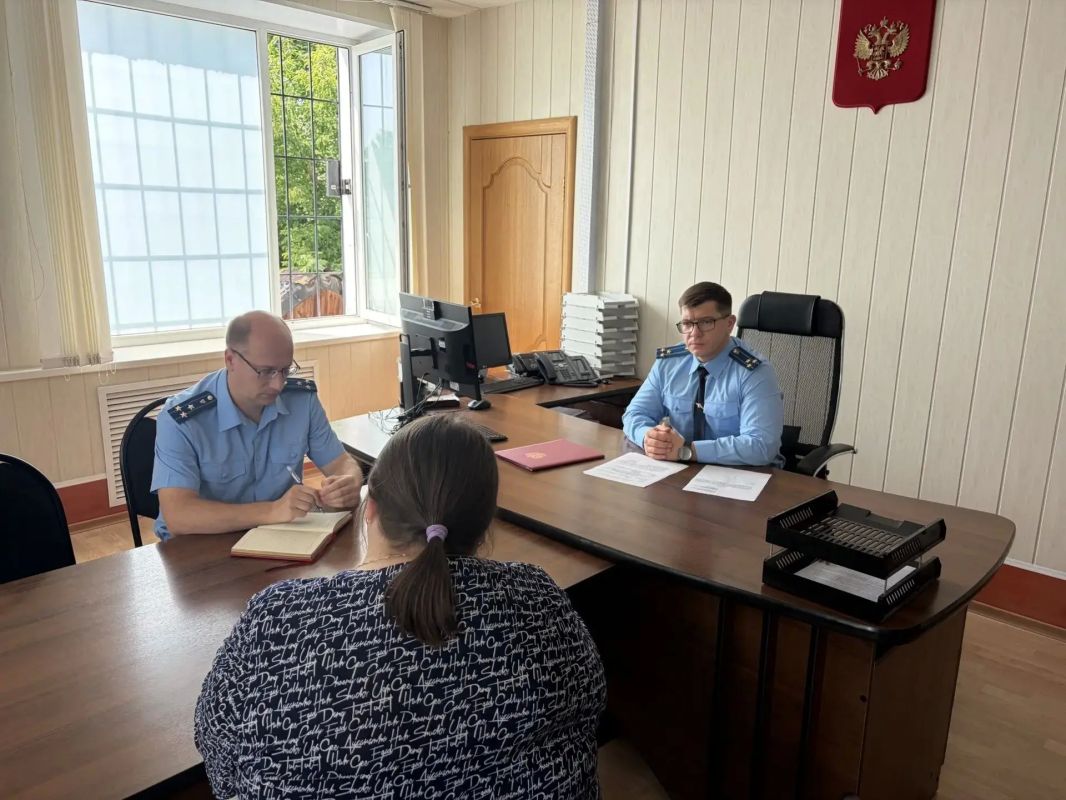 ПРЕДСТАВЛЕН НОВЫЙ ПРОКУРОР ЕЛЬНИКОВСКОГО РАЙОНА РЕСПУБЛИКИ ПРЕДСТАВЛЕН НОВЫЙ ПРОКУРОР ЕЛЬНИКОВСКОГО РАЙОНА РЕСПУБЛИКИ