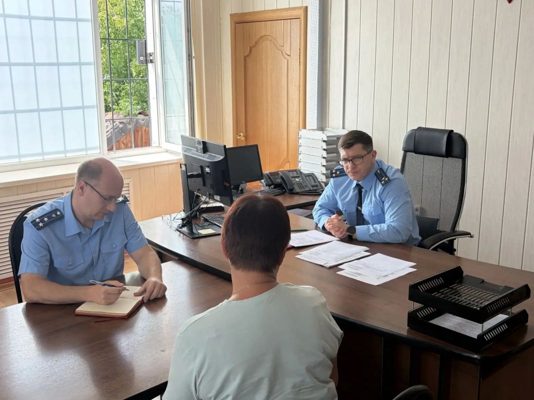 ПРЕДСТАВЛЕН НОВЫЙ ПРОКУРОР ЕЛЬНИКОВСКОГО РАЙОНА РЕСПУБЛИКИ ПРЕДСТАВЛЕН НОВЫЙ ПРОКУРОР ЕЛЬНИКОВСКОГО РАЙОНА РЕСПУБЛИКИ