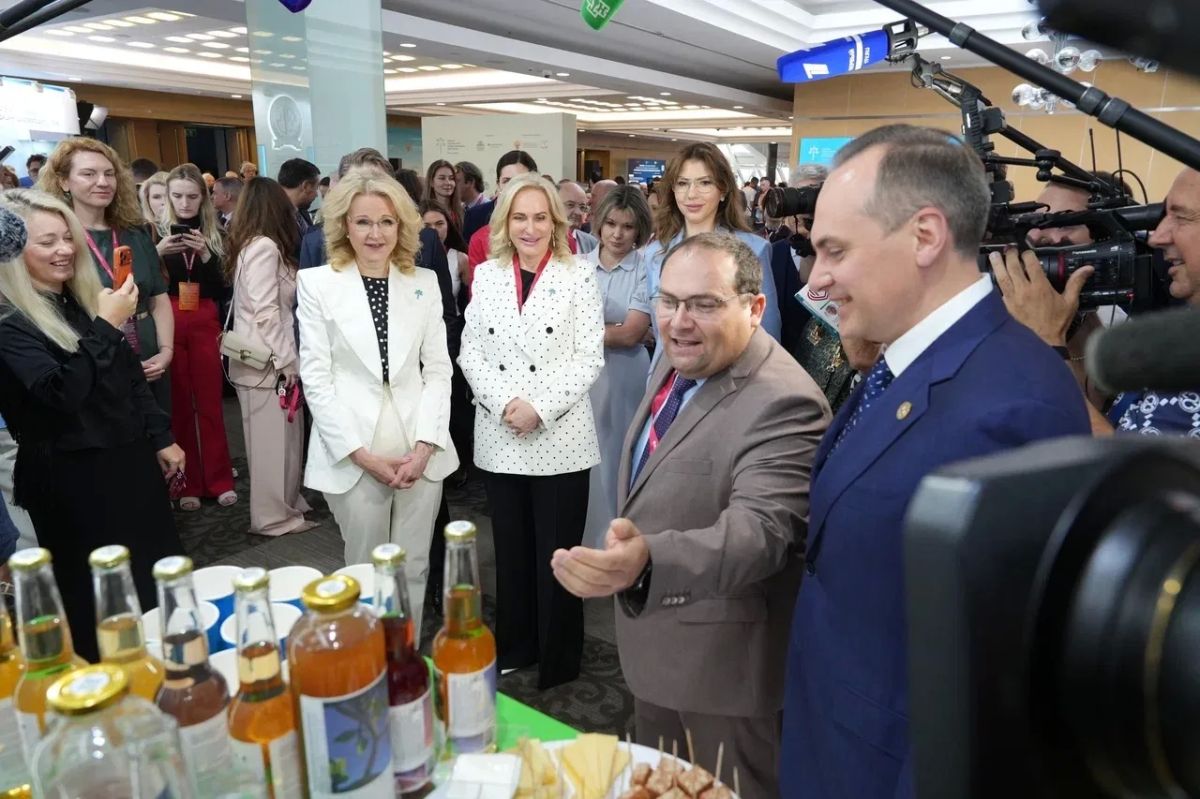 Артём Здунов: В Москве завершился II Форум «Россия и мир: тренды здорового долголетия» Артём Здунов: В Москве завершился II Форум «Россия и мир: тренды здорового долголетия»
