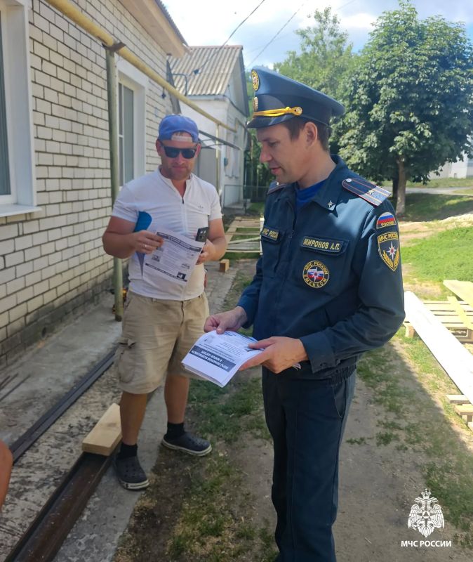 Инспекторы государственного пожарного надзора провели профилактический рейд в частном секторе Краснослободского района Инспекторы государственного пожарного надзора провели профилактический рейд в частном секторе Краснослободского района