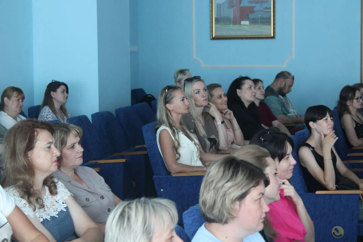 В Республике Мордовия завершилась Всероссийская неделя правовой помощи по вопросам защиты интересов семьи, приуроченная ко Дню семьи, любви и верности В Республике Мордовия завершилась Всероссийская неделя правовой помощи по вопросам защиты интересов семьи, приуроченная ко Дню семьи, любви и верности