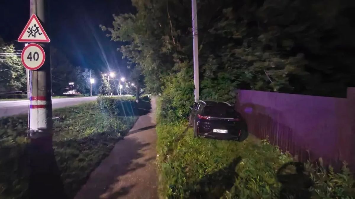 20 июля на территории Республики Мордовия зарегистрировано два дорожно-транспортных происшествия, в которых один человек погиб и два получили травмы 20 июля на территории Республики Мордовия зарегистрировано два дорожно-транспортных происшествия, в которых один человек погиб и два получили травмы