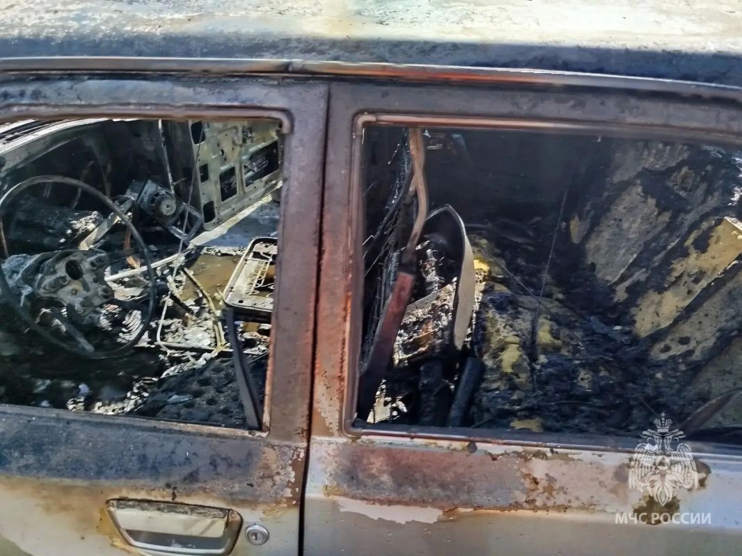 В Большеигнатовском районе сгорел автомобиль В Большеигнатовском районе сгорел автомобиль