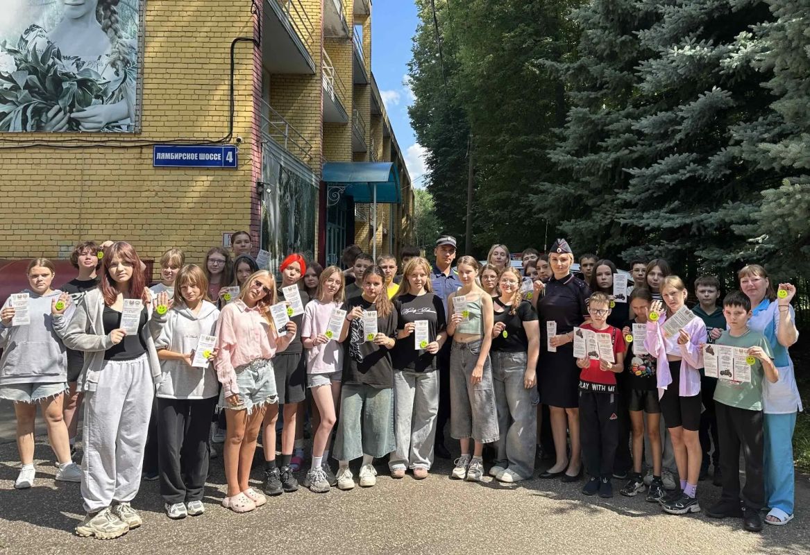 В Мордовии сотрудники Госавтоинспекции провели профилактическое мероприятие в республиканском детском санатории «Лесная сказка» В Мордовии сотрудники Госавтоинспекции провели профилактическое мероприятие в республиканском детском санатории «Лесная сказка»