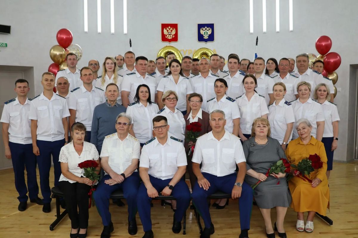 В ПРОКУРАТУРЕ РЕСПУБЛИКИ МОРДОВИЯ 24 ИЮЛЯ 2026 ГОДА СОСТОЯЛОСЬ ТОРЖЕСТВЕННОЕ МЕРОПРИЯТИЕ, ПОСВЯЩЕННОЕ 98-ЛЕТИЮ СО ДНЯ ОБРАЗОВАНИЯ ПРОКУРАТУРЫ РЕСПУБЛИКИ МОРДОВИЯ