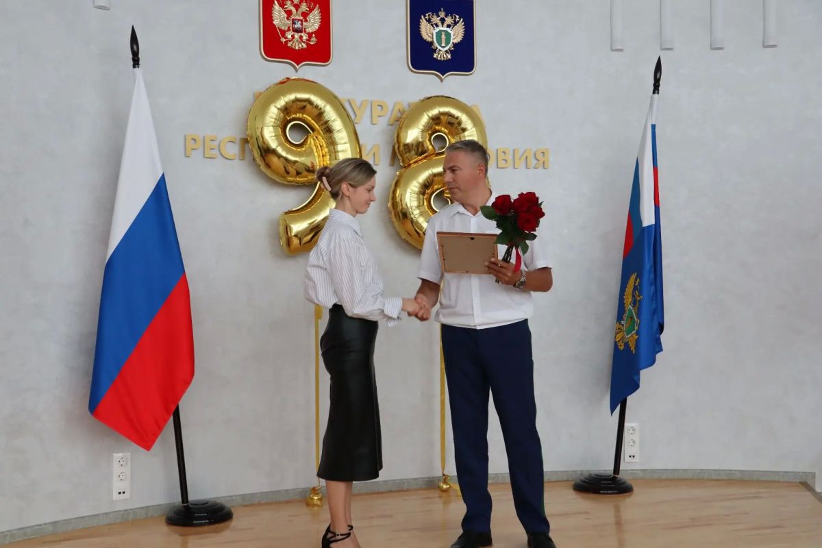 В ПРОКУРАТУРЕ РЕСПУБЛИКИ МОРДОВИЯ 24 ИЮЛЯ 2026 ГОДА СОСТОЯЛОСЬ ТОРЖЕСТВЕННОЕ МЕРОПРИЯТИЕ, ПОСВЯЩЕННОЕ 98-ЛЕТИЮ СО ДНЯ ОБРАЗОВАНИЯ ПРОКУРАТУРЫ РЕСПУБЛИКИ МОРДОВИЯ В ПРОКУРАТУРЕ РЕСПУБЛИКИ МОРДОВИЯ 24 ИЮЛЯ 2026 ГОДА СОСТОЯЛОСЬ ТОРЖЕСТВЕННОЕ МЕРОПРИЯТИЕ, ПОСВЯЩЕННОЕ 98-ЛЕТИЮ СО ДНЯ ОБРАЗОВАНИЯ ПРОКУРАТУРЫ РЕСПУБЛИКИ МОРДОВИЯ