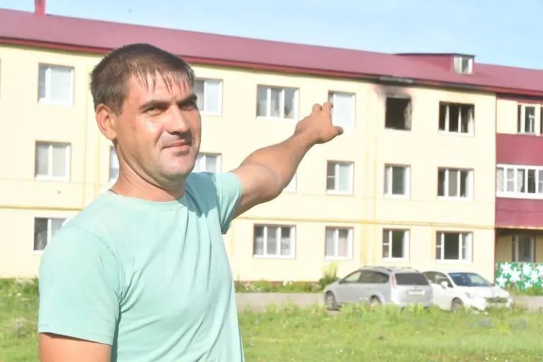 Житель Атяшева Павел Кирдяшкин спас соседок во время ночного пожара