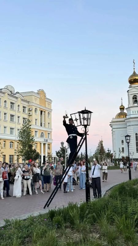 Сегодня в 20:30 приглашаем на Соборную площадь Сегодня в 20:30 приглашаем на Соборную площадь