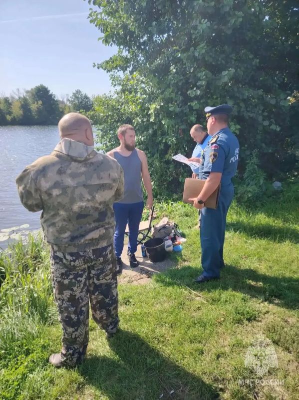 Безопасность на воде. В ходе регулярных профилактических мероприятий сотрудники Центра ГИМС МЧС России провели очередной рейд на реке Мокша Безопасность на воде. В ходе регулярных профилактических мероприятий сотрудники Центра ГИМС МЧС России провели очередной рейд на реке Мокша