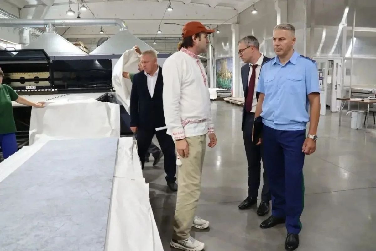 Прокурор Республики Мордовия и региональный Уполномоченный по защите прав предпринимателей совместно провели Всероссийский день приема предпринимателей в Ардатовском районе Прокурор Республики Мордовия и региональный Уполномоченный по защите прав предпринимателей совместно провели Всероссийский день приема предпринимателей в Ардатовском районе