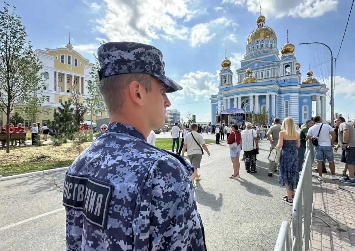 В Саранске росгвардейцы приняли участие в 25летии канонизации святого праведного воина Федора Ушакова В Саранске росгвардейцы приняли участие в 25летии канонизации святого праведного воина Федора Ушакова