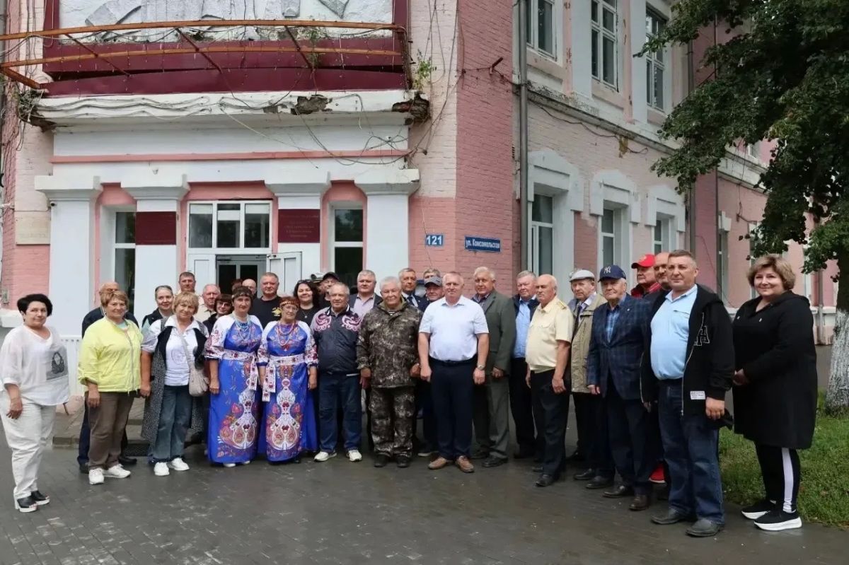 В Ардатовском районе состоялся республиканский семинар-совещание руководителей ветеранских организаций МВД по Республике Мордовия В Ардатовском районе состоялся республиканский семинар-совещание руководителей ветеранских организаций МВД по Республике Мордовия