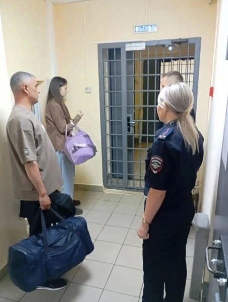 В Мордовии полицейские исполнили решения о депортации семи иностранных граждан В Мордовии полицейские исполнили решения о депортации семи иностранных граждан