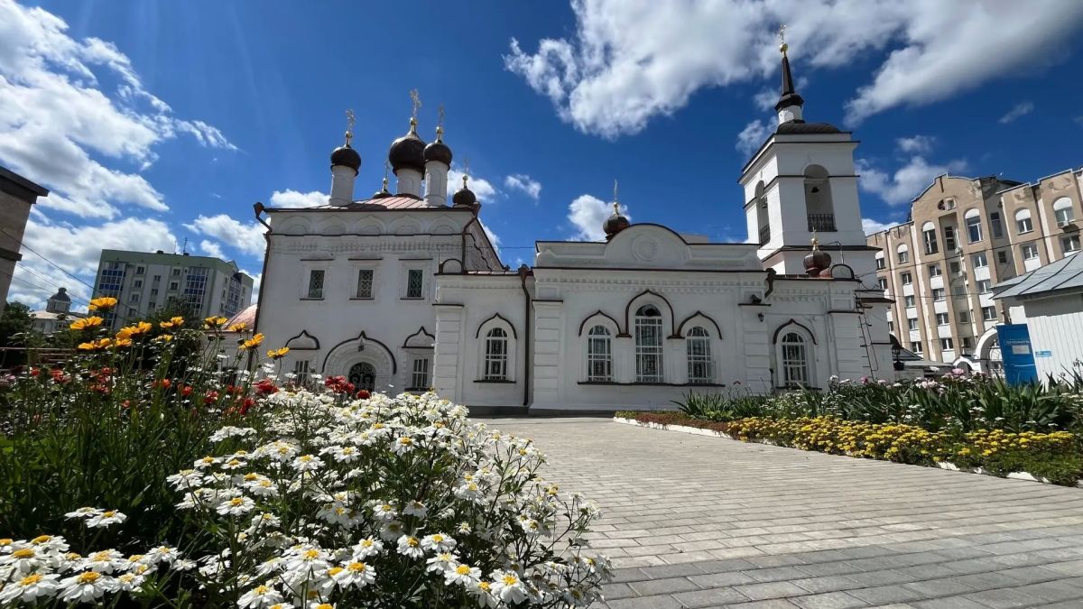 Самая масштабная реставрация Православной жемчужины Мордовии, ее самая древняя церковь – Иоанно-Богословский соборный храм, который в народе с любовью называют «Старым Собором» – подходит к завершению! Самая масштабная реставрация Православной жемчужины Мордовии, ее самая древняя церковь – Иоанно-Богословский соборный храм, который в народе с любовью называют «Старым Собором» – подходит к завершению!