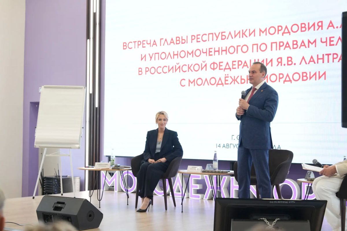 Артём Здунов: «Объединяем молодёжь для добрых дел» Артём Здунов: «Объединяем молодёжь для добрых дел»