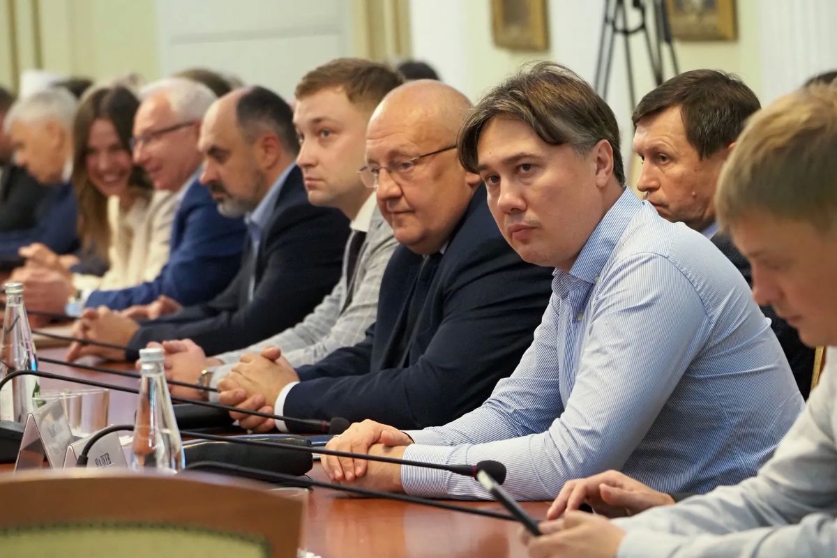 Артём Здунов: Реставрируем наши духовные центры и возводим новые! Обсудили строительство храма в честь Преображения Господня на проспекте Российской Армии в Саранске Артём Здунов: Реставрируем наши духовные центры и возводим новые! Обсудили строительство храма в честь Преображения Господня на проспекте Российской Армии в Саранске