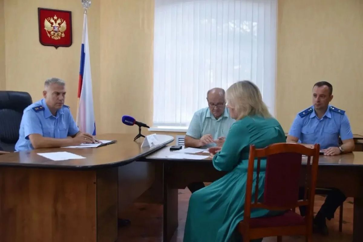 ПРОКУРОР РЕСПУБЛИКИ В РАМКАХ РАБОТЫ МОБИЛЬНОЙ ПРИЕМНОЙ ПОСЕТИЛ ИНСАРСКИЙ РАЙОН ПРОКУРОР РЕСПУБЛИКИ В РАМКАХ РАБОТЫ МОБИЛЬНОЙ ПРИЕМНОЙ ПОСЕТИЛ ИНСАРСКИЙ РАЙОН