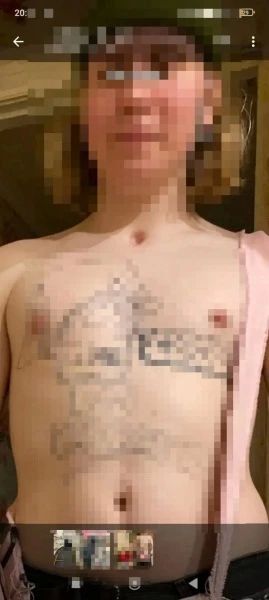 К 380 часам обязательных работ приговорен местный житель, виновный в неоднократном публичном демонстрировании нацистской символики К 380 часам обязательных работ приговорен местный житель, виновный в неоднократном публичном демонстрировании нацистской символики