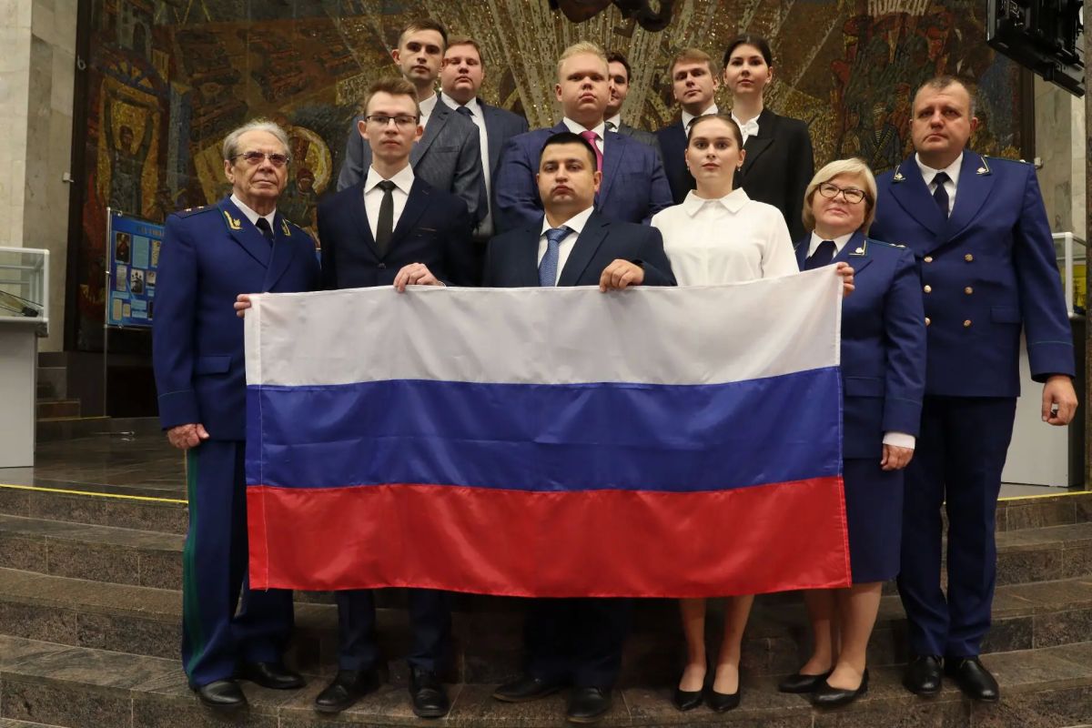 В ПРОКУРАТУРЕ РЕСПУБЛИКИ МОРДОВИЯ ПРОВЕДЕНЫ МЕРОПРИЯТИЯ, ПОСВЯЩЕННЫЕ ПРАЗДНОВАНИЮ ДНЯ ГОСУДАРСТВЕННОГО ФЛАГА РОССИЙСКОЙ ФЕДЕРАЦИИ В ПРОКУРАТУРЕ РЕСПУБЛИКИ МОРДОВИЯ ПРОВЕДЕНЫ МЕРОПРИЯТИЯ, ПОСВЯЩЕННЫЕ ПРАЗДНОВАНИЮ ДНЯ ГОСУДАРСТВЕННОГО ФЛАГА РОССИЙСКОЙ ФЕДЕРАЦИИ