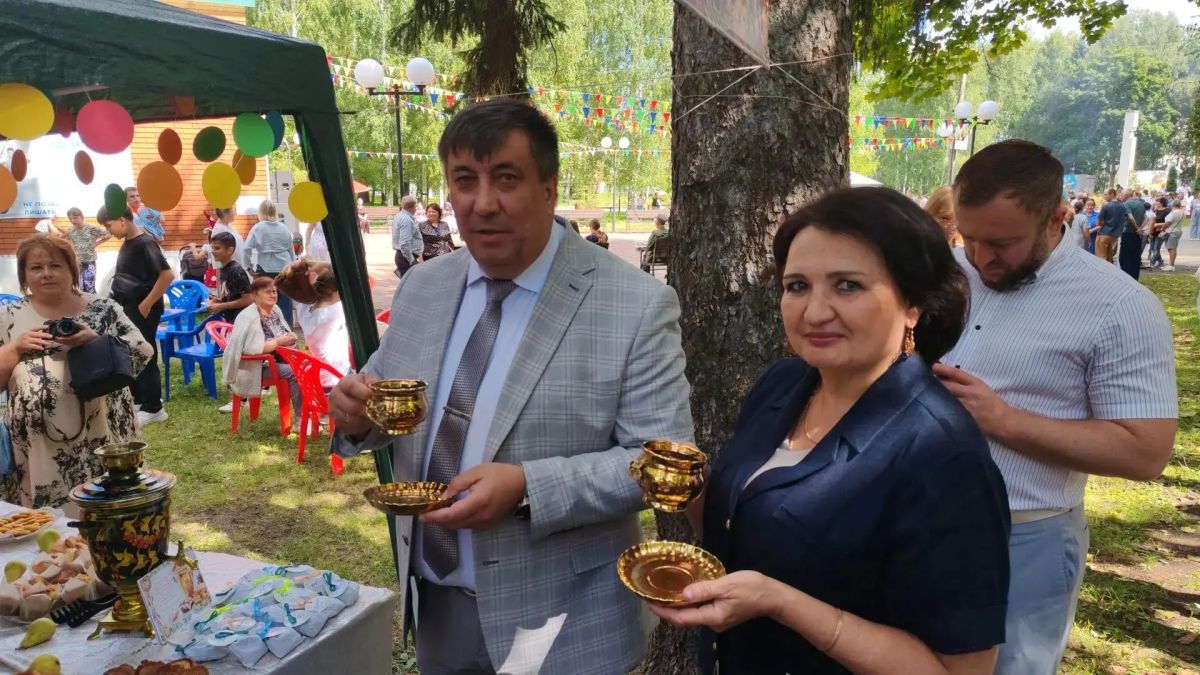 В парке культуры и отдыха имени В.П.Филатова поселка Ромоданово в очередной раз с успехом прошел районный межэтнический фестиваль национальной кухни «ВкусФест» В парке культуры и отдыха имени В.П.Филатова поселка Ромоданово в очередной раз с успехом прошел районный межэтнический фестиваль национальной кухни «ВкусФест»