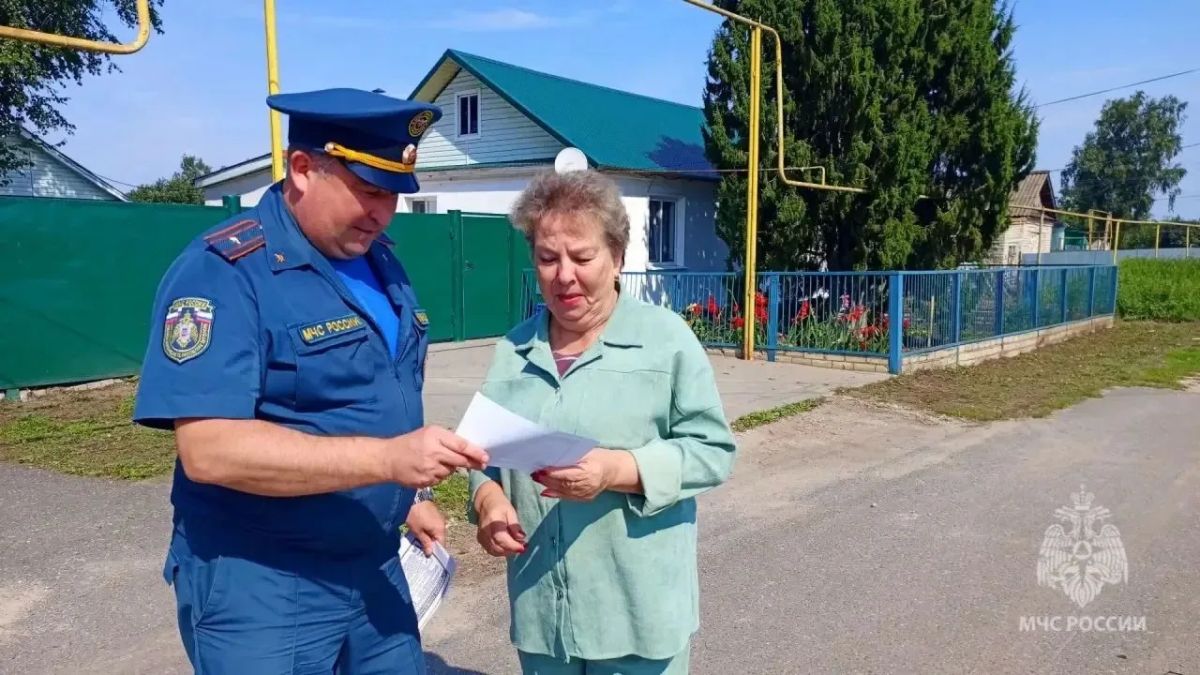 Сотрудники государственного пожарного надзора совместно с органами местного самоуправления провели профилактическое мероприятие в Ковылкинском районе Сотрудники государственного пожарного надзора совместно с органами местного самоуправления провели профилактическое мероприятие в Ковылкинском районе