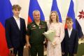День Государственного флага Российской Федерации — это праздник, который напоминает о величии страны, о сплочённости многонационального народа и о преемственности поколений