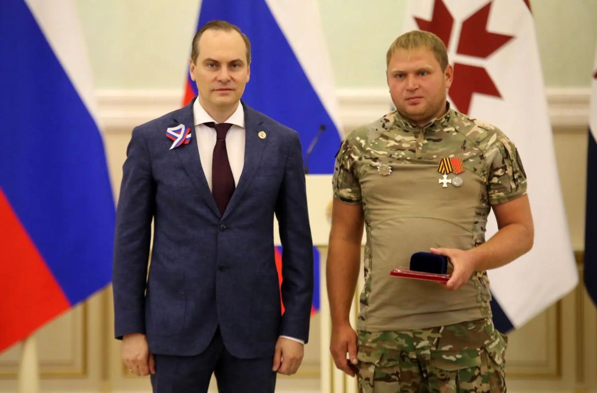 День Государственного флага Российской Федерации — это праздник, который напоминает о величии страны, о сплочённости многонационального народа и о преемственности поколений День Государственного флага Российской Федерации — это праздник, который напоминает о величии страны, о сплочённости многонационального народа и о преемственности поколений