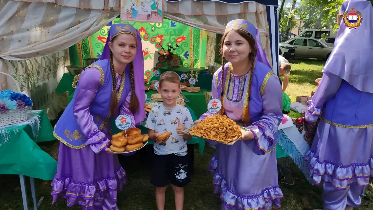 «ВкусФест»: когда традиции встречаются за одним столом «ВкусФест»: когда традиции встречаются за одним столом