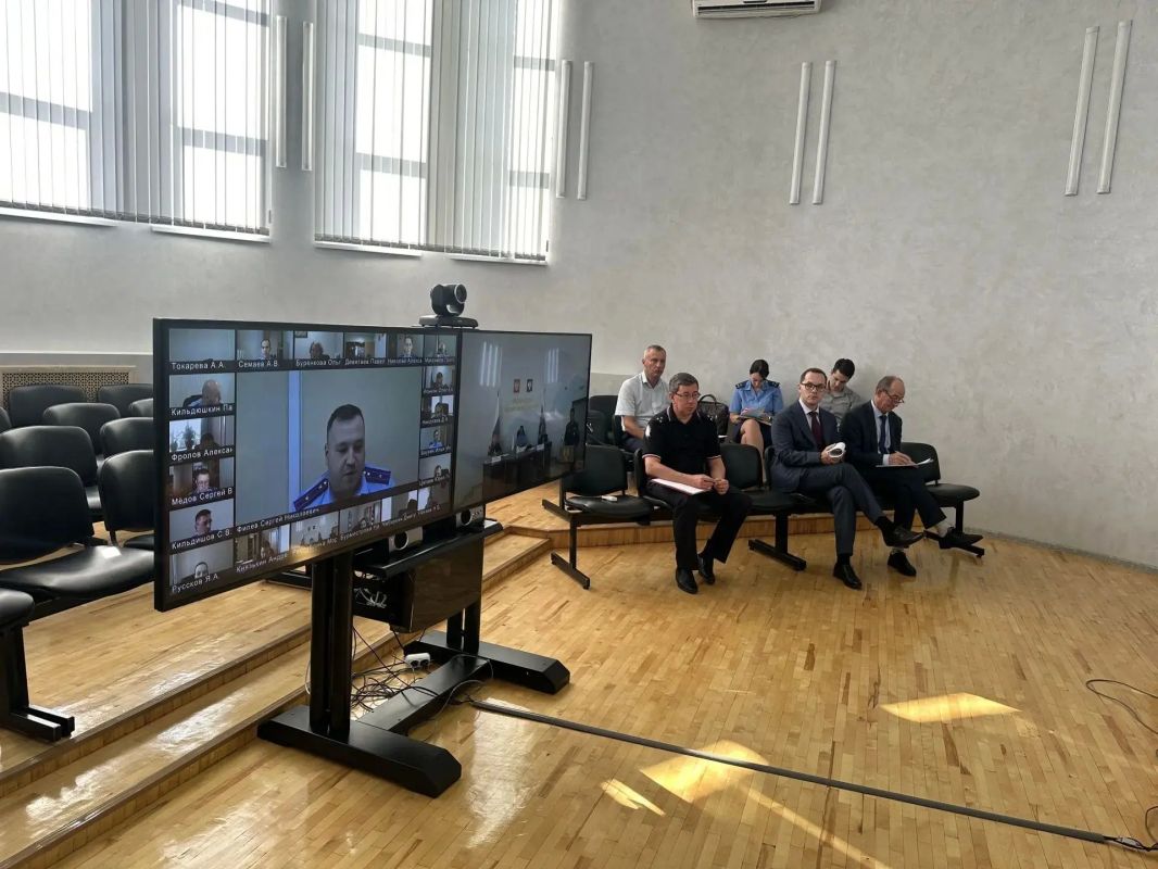 В ПРОКУРАТУРЕ РЕСПУБЛИКИ ОБСУДИЛИ ВОПРОСЫ СОСТОЯНИЯ ЗАКОННОСТИ В ПЕРИОД ПОДГОТОВКИ И ПРОВЕДЕНИЯ В РЕСПУБЛИКЕ МОРДОВИЯ ВЫБОРОВ В ПРОКУРАТУРЕ РЕСПУБЛИКИ ОБСУДИЛИ ВОПРОСЫ СОСТОЯНИЯ ЗАКОННОСТИ В ПЕРИОД ПОДГОТОВКИ И ПРОВЕДЕНИЯ В РЕСПУБЛИКЕ МОРДОВИЯ ВЫБОРОВ