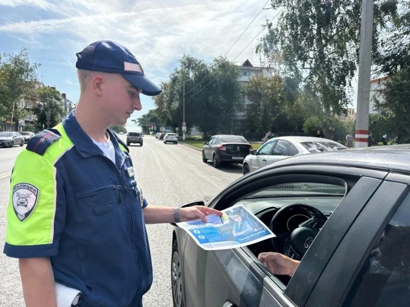 Сегодня на территории Саранска сотрудники Госавтоинспекции провели оперативно профилактическое мероприятие «Внимание—дети!» Сегодня на территории Саранска сотрудники Госавтоинспекции провели оперативно профилактическое мероприятие «Внимание—дети!»