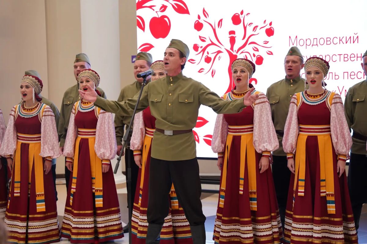 3 сентября в атриуме Мордовского республиканского краеведческого музея имени И. Д. Воронина прошло мероприятие «Мы вместе» приуроченное ко Дню солидарности в борьбе с терроризмом 3 сентября в атриуме Мордовского республиканского краеведческого музея имени И. Д. Воронина прошло мероприятие «Мы вместе» приуроченное ко Дню солидарности в борьбе с терроризмом