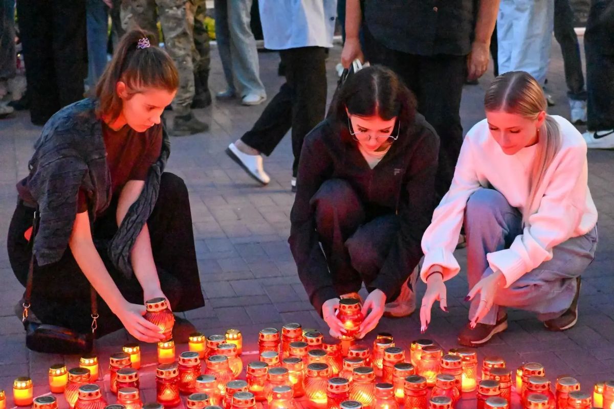 В САРАНСКЕ ПРОШЛА АКЦИЯ ПАМЯТИ "СЕРДЦЕ БЕСЛАНА" В САРАНСКЕ ПРОШЛА АКЦИЯ ПАМЯТИ "СЕРДЦЕ БЕСЛАНА"