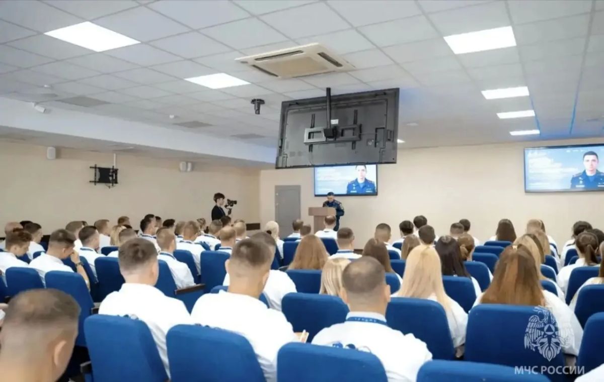 Мордовия приняла участие в первом Всероссийском сборе председателей молодёжных советов МЧС России Мордовия приняла участие в первом Всероссийском сборе председателей молодёжных советов МЧС России
