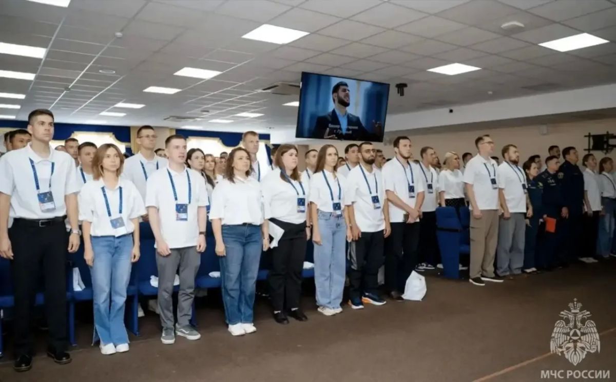 Мордовия приняла участие в первом Всероссийском сборе председателей молодёжных советов МЧС России Мордовия приняла участие в первом Всероссийском сборе председателей молодёжных советов МЧС России