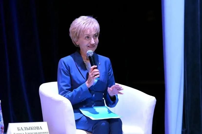 Артём Здунов: Открытый диалог - встретились со студентами и преподавателями МГУ Огарёва @mrsu13 Артём Здунов: Открытый диалог - встретились со студентами и преподавателями МГУ Огарёва @mrsu13