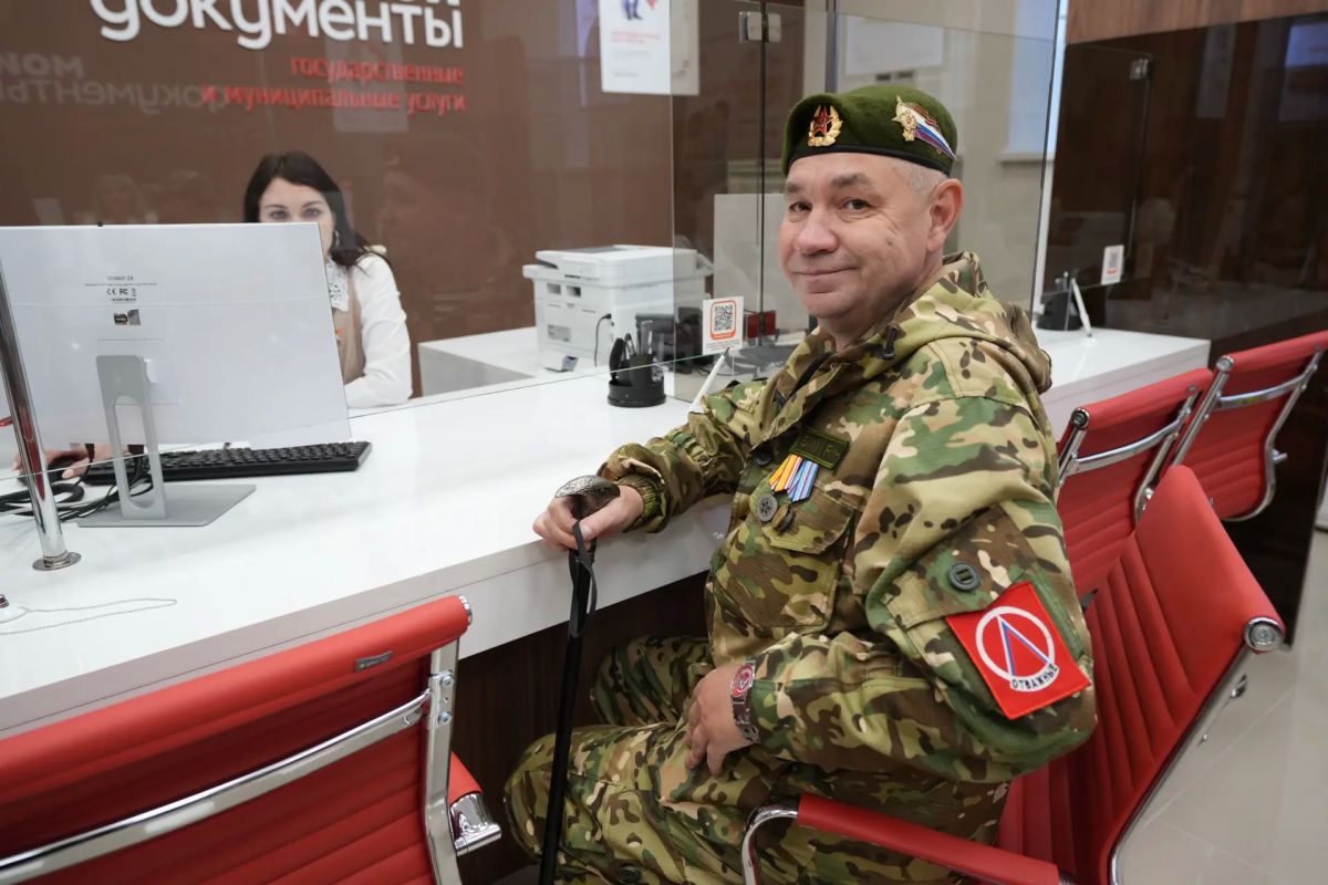 Артём Здунов: Большой МФЦ для большого района! Открыли современный филиал многофункционального центра в Октябрьском районе Саранска - здесь проживает почти 120 тысяч жителей Артём Здунов: Большой МФЦ для большого района! Открыли современный филиал многофункционального центра в Октябрьском районе Саранска - здесь проживает почти 120 тысяч жителей