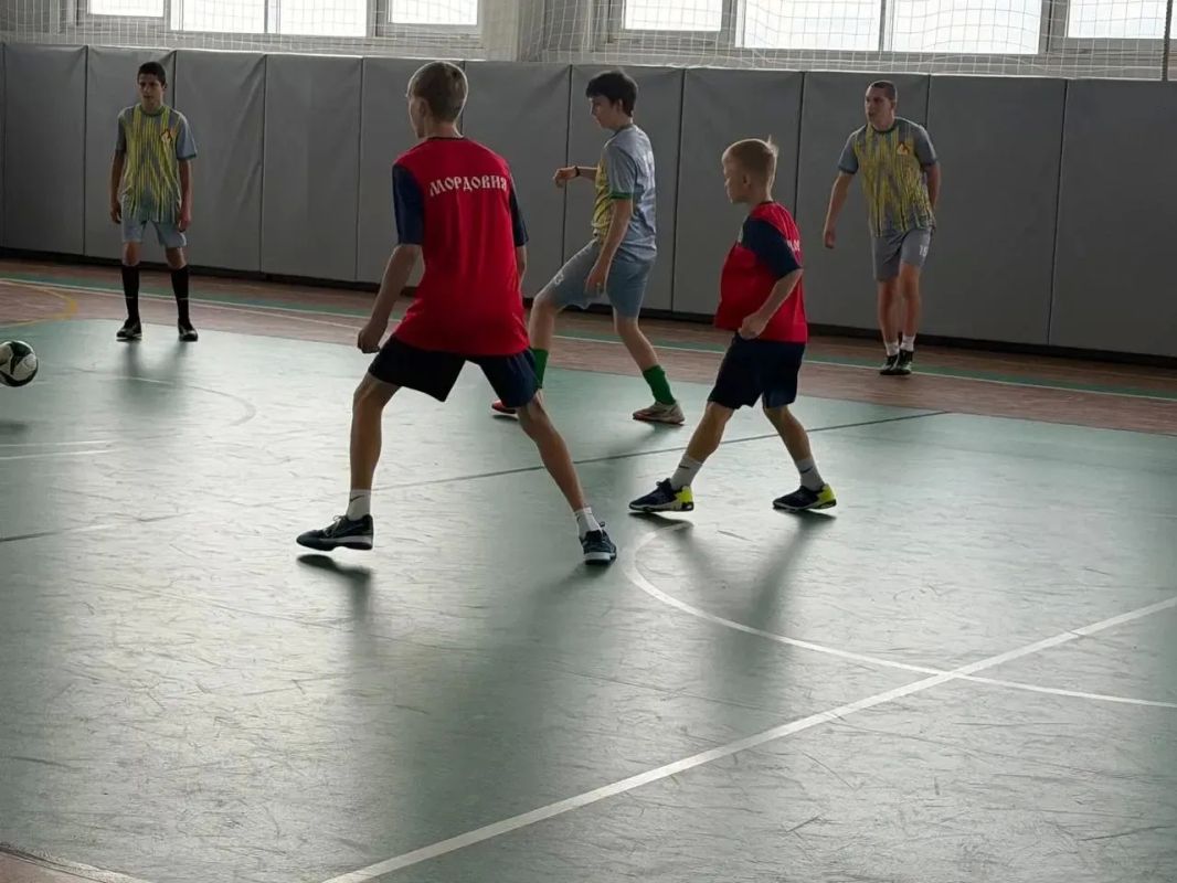 Очень насыщенно прошел первый соревновательный день на Окружном фестивале «Вернуть детство» Очень насыщенно прошел первый соревновательный день на Окружном фестивале «Вернуть детство»
