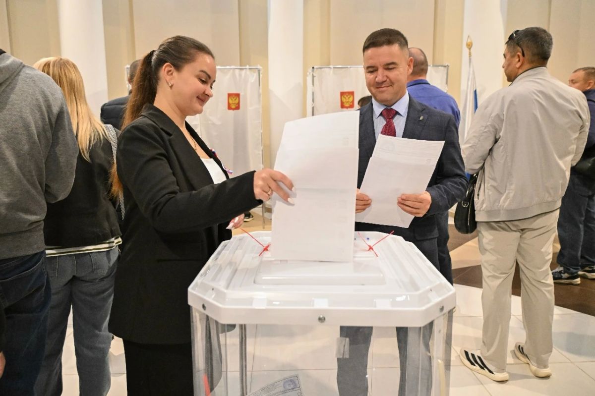Финалист региональной кадровой программы «Герои среди СВОих» Алексей Жбанов: «Будущее зависит от нас!» Финалист региональной кадровой программы «Герои среди СВОих» Алексей Жбанов: «Будущее зависит от нас!»