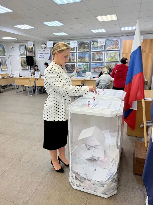 Артём Здунов: Искренняя благодарность всем, кто пришёл проголосовать за развитие страны и нашей любимой Мордовии В республике традиционно голосуют семьями, показываем хороший пример нашим детям Артём Здунов: Искренняя благодарность всем, кто пришёл проголосовать за развитие страны и нашей любимой Мордовии В республике традиционно голосуют семьями, показываем хороший пример нашим детям