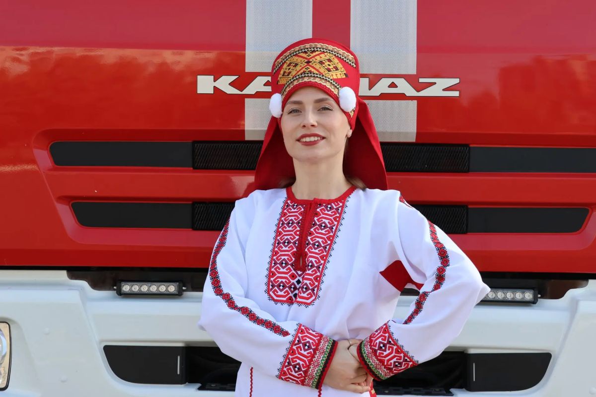 Члены Молодежного совета Главного управления МЧС России по Республике Мордовия приняли участие в фотоконкурсе «В узорах народных — характер героев», приуроченном ко Дню народного единства Члены Молодежного совета Главного управления МЧС России по Республике Мордовия приняли участие в фотоконкурсе «В узорах народных — характер героев», приуроченном ко Дню народного единства