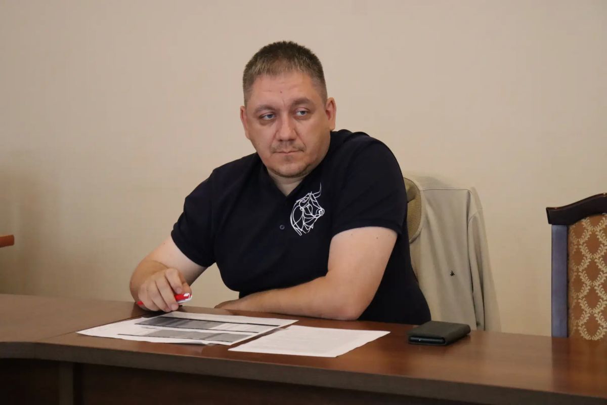 Под председательством директора Департамента животноводства и племенного дела Минсельхоза России Сергея Воскресенского прошло совещание по вопросам развития АО «Мордовиягосплем» Под председательством директора Департамента животноводства и племенного дела Минсельхоза России Сергея Воскресенского прошло совещание по вопросам развития АО «Мордовиягосплем»